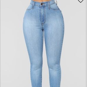 FashionNova Sweetheart Skinny Jeans